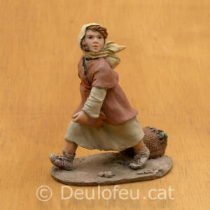 Nena arrossegant un sac 17cm | Ref. 278