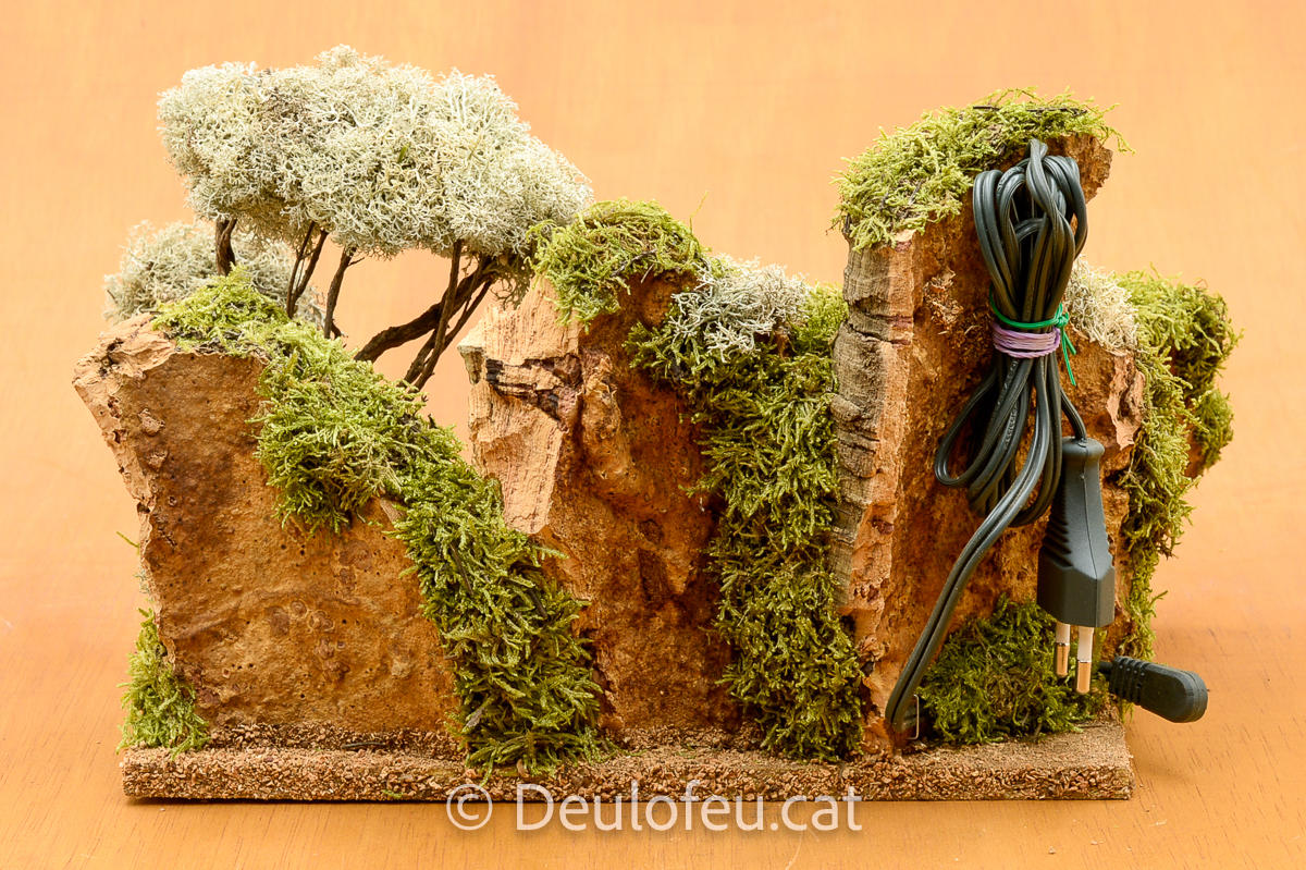 Anunciata per a figures de col·leccions de 8 cm | AN-25x20-A+S-002