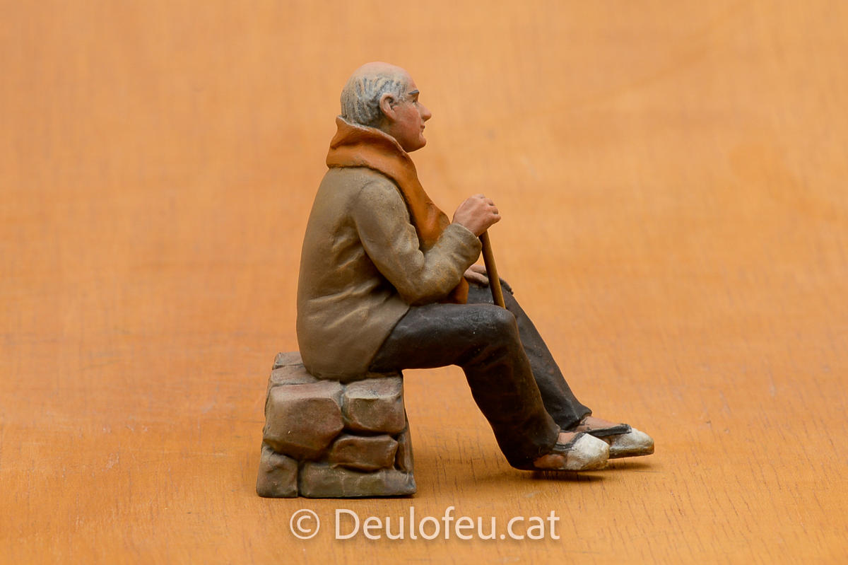 Avi assegut de 12 cm | Ref. 2008