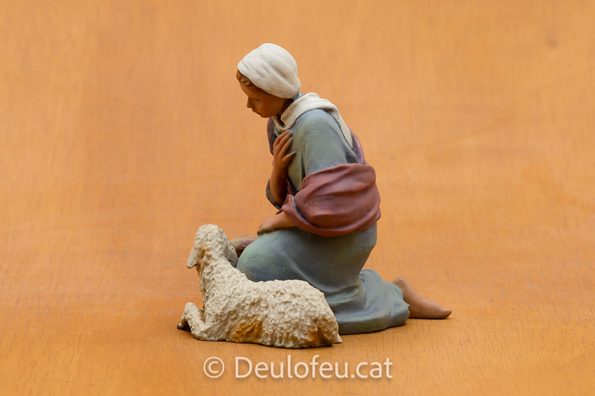 Pastora adorant amb xai de 17 cm | Ref. 594